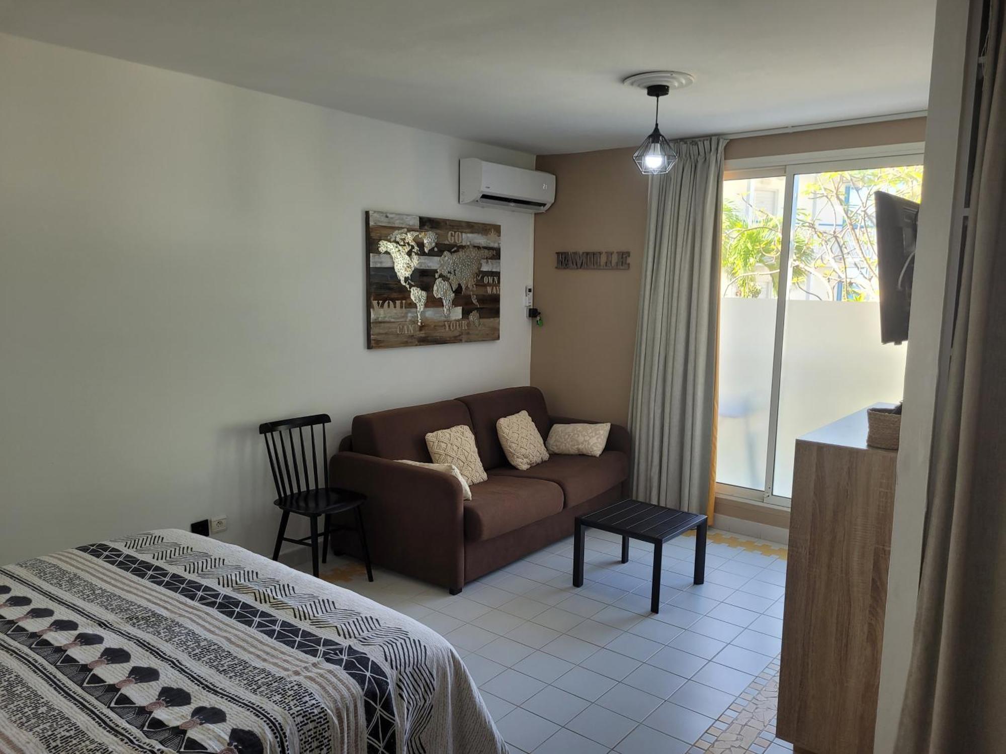 Studio Le Titoune Acces Plage St-Francois Avec Reservoir D'Eau Automatique سانت فرانسوا المظهر الخارجي الصورة